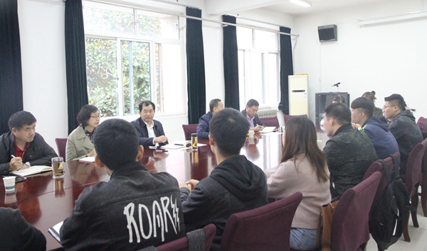 会场1IMG_9841.JPG