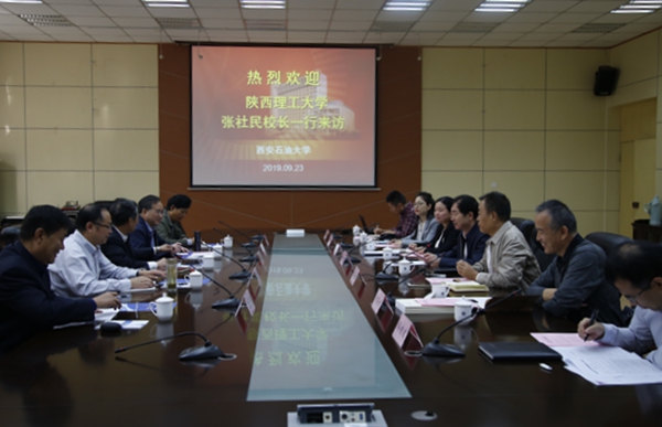 会场.jpg