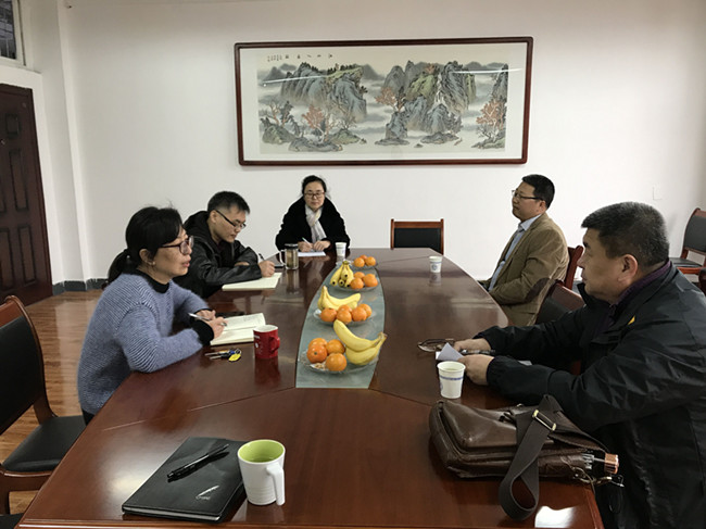 研究生任课教师座谈会_副本.jpg