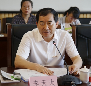 李校长_MG_9052 - 副本.JPG