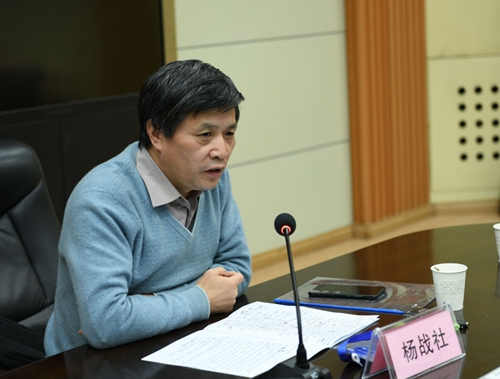 杨校长.jpg