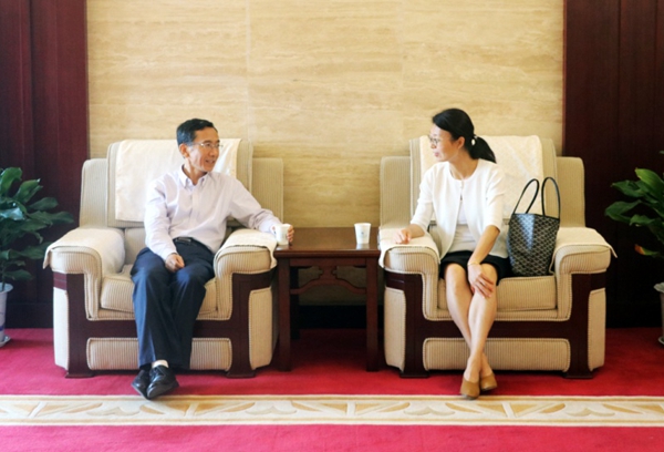 张书记.jpg